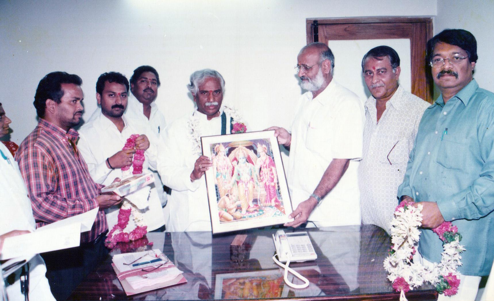 work-image 